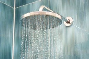 Head shower while running water